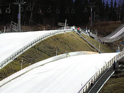 Hendrickson dominiert Damentraining