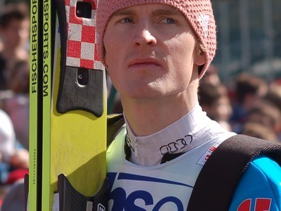 Romoeren Qualisieger - Freund fliegt allen davon