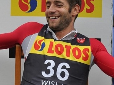 Kot freut sich über seinen Heimsieg in Wisla