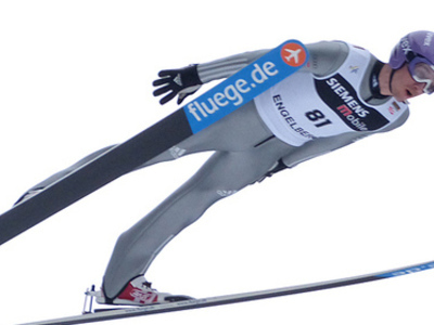 COC-M: Martin Schmitt siegt in Engelberg