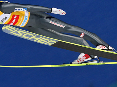 Schlierenzauer gewinnt hochklassiges Skifliegen