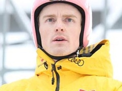 Slowenien dominiert Teamspringen