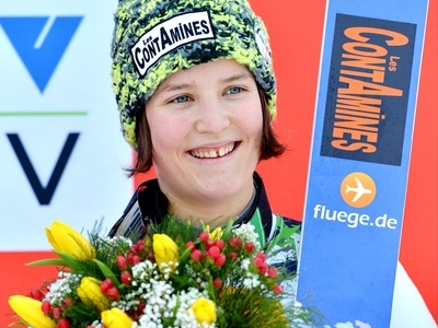 Sara Takanashi setzt Siegesserie in Ljubno fort