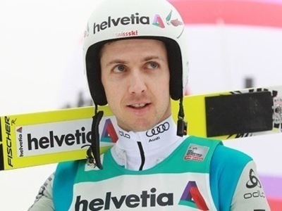 Simon Ammann setzt Karriere fort