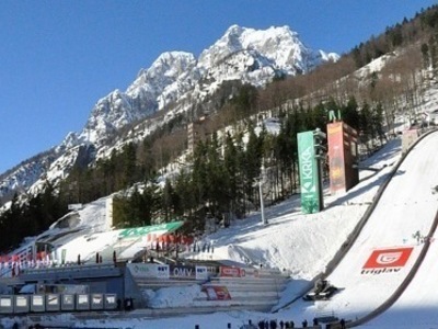Matjaz Pungertar gewinnt Qualifikation in Planica