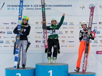 高梨沙羅、ジュニア世界2連覇！