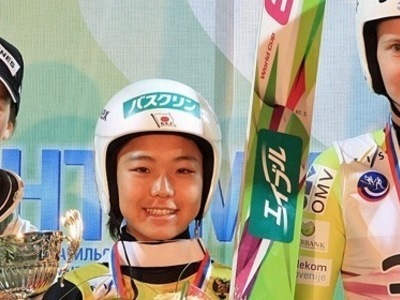 高梨沙羅　ニジニ・タギル大会で圧勝