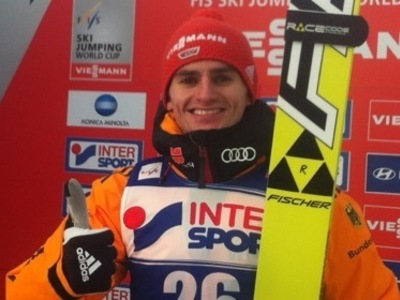 リヒャルト・フライターク　予選1位でカムバック