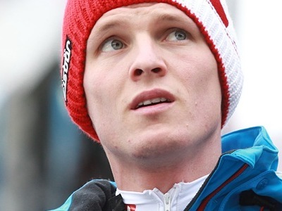 転倒したモルゲンシュテルン、集中治療室で経過観察