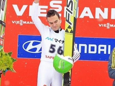 札幌大会2戦目、スロベニアが表彰台独占