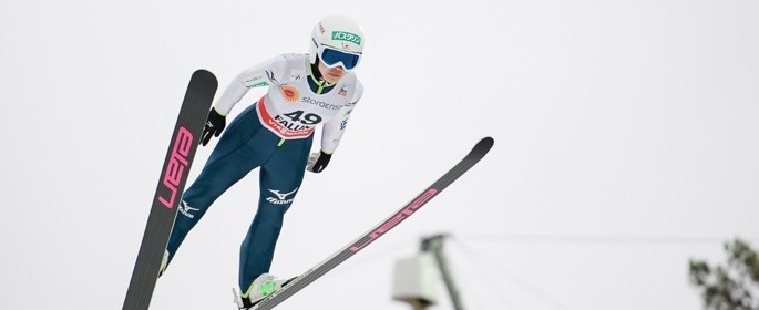 W杯女子ファールン大会、高梨沙羅が公式トレーニングでトップ