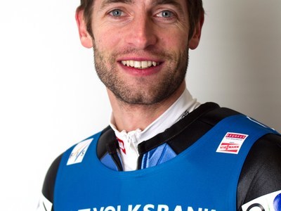 Лойтцл снова выигрывает в КК