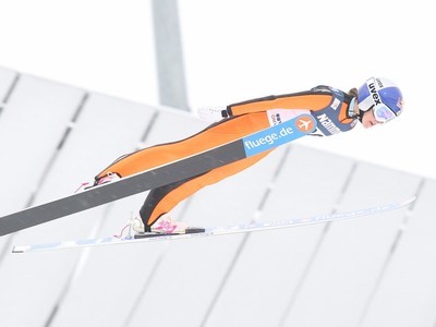 Хендриксон лучшая на большом трамплине