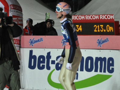 Parádní letecká show Koch atakoval rekord