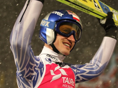 Jandu nezastavila chumelenice při děkovačce Malyszovi