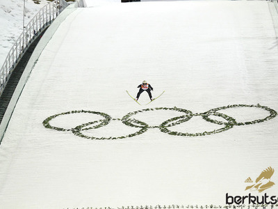 V soutěži družstev skončili čeští skokani sedmí.