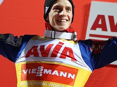 Erster Saisonsieg für Severin Freund