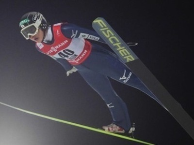 世界選手権女子 ヘンリッチ（カナダ）が予選トップ