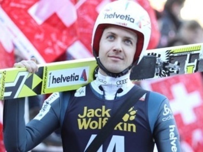 Simon Ammann macht weiter