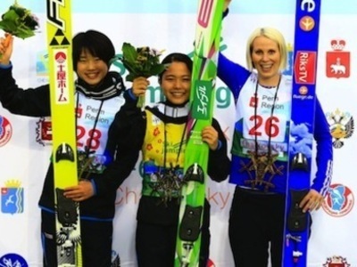 高梨沙羅、連勝！