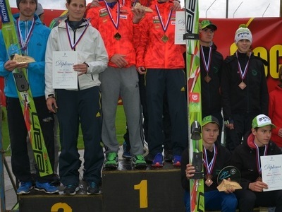 Peter Prevc und Ema Klinec slowenische Meister