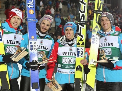 Čeští skokané odstartovali zimní sezónu v Klingenthalu pátým místem