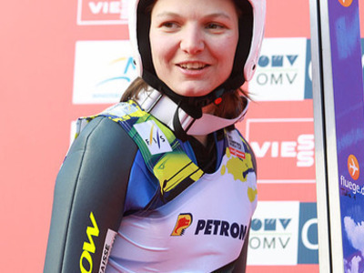 W杯女子：今季初の予選でクレアが1位