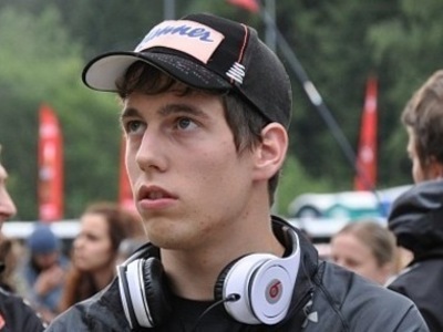 ルーカス・ミュラー負傷