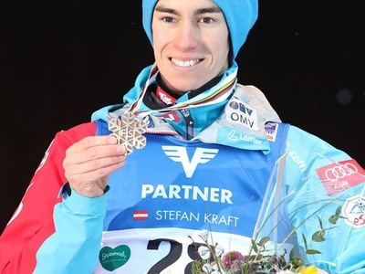 Peter Prevc holt Gold