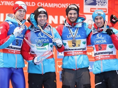 Norweger fliegen zu Gold im Team