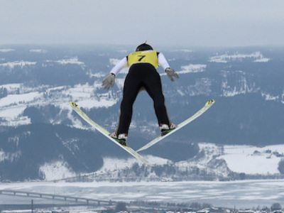 ユース五輪：ノルディック混合団体で露が金