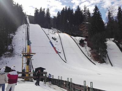FIS Cup Harrachov: Patnáctý Holík