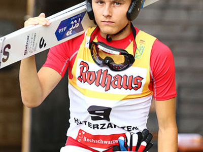 ウェリンガー、ヒンターツァーテンで優勝
