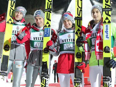 Erster Weltcup Sieg für polnisches Team