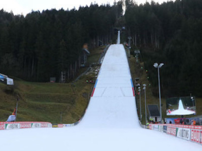 W杯男子エンゲルベルク大会 公式練習＆予選LIVE