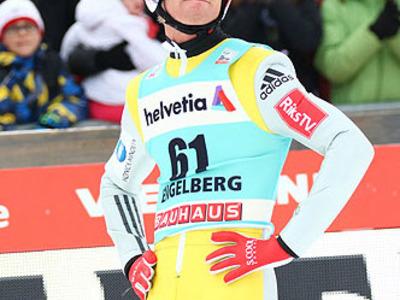 Domen Prevc springt zu seinem nächsten Sieg