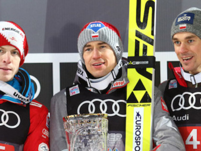 シュトッホがジャンプ週間総合王者に