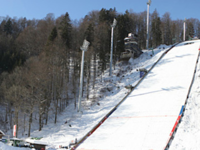 W杯オーバーストドルフ・フライング大会 公式練習&予選LIVE