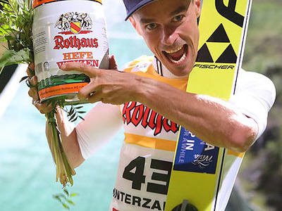 Dawid Kubacki dominiert auch in Hinterzarten