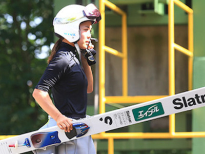 Ito gewinnt Quali, Takanashi disqualifiziert