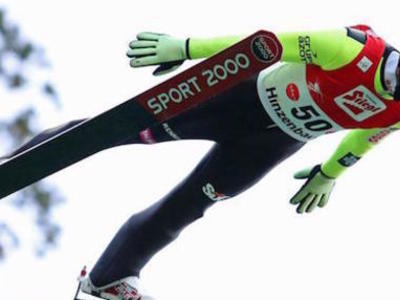 Stefan Hula gewinnt die Qualifikation in Hinzenbach