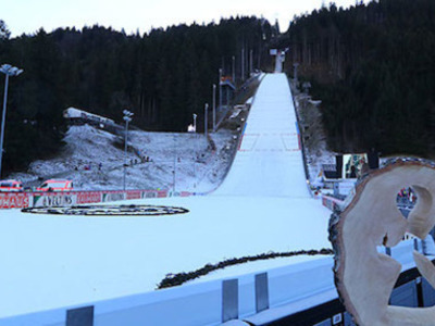 W杯男子エンゲルベルク大会 公式練習＆予選LIVE