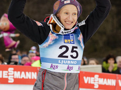 Iraschko-Stolz beendet Lundby's Siegesserie