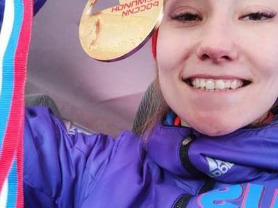 Russische Meistertitel an Kornilov und Avvakumova