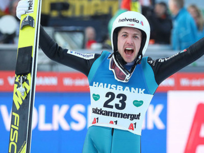 Simon Ammann macht weiter