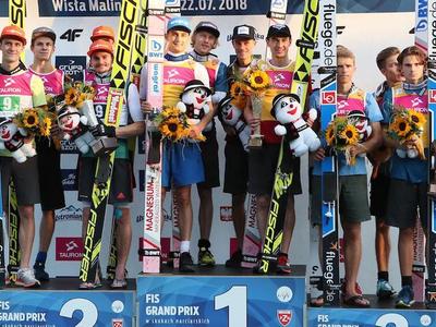 ポーランドチーム、地元ファンを前に無敵！