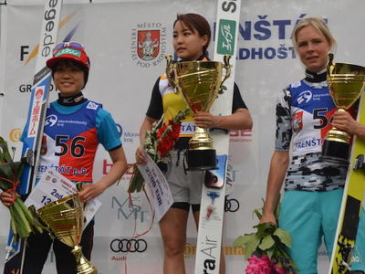 高梨沙羅、グランプリで無敵！