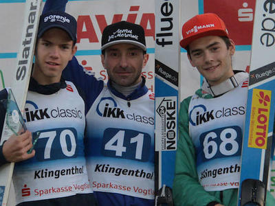 COC-M: Routinier Vassiliev feiert Sieg in Klingenthal