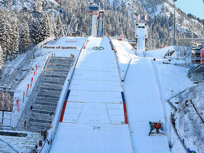 ジャンプ週間オーバーストドルフ大会 公式練習&予選LIVE