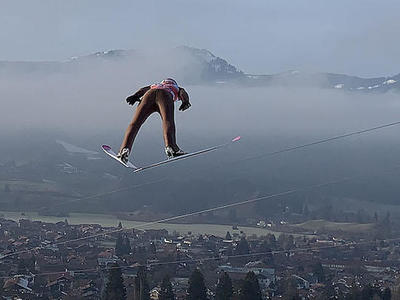 Spannung zur Halbzeit der Vierschanzentournee
